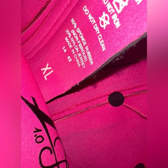 Zoot Women's Black and Pink Swim Wetsuit - Picture 4 of 4